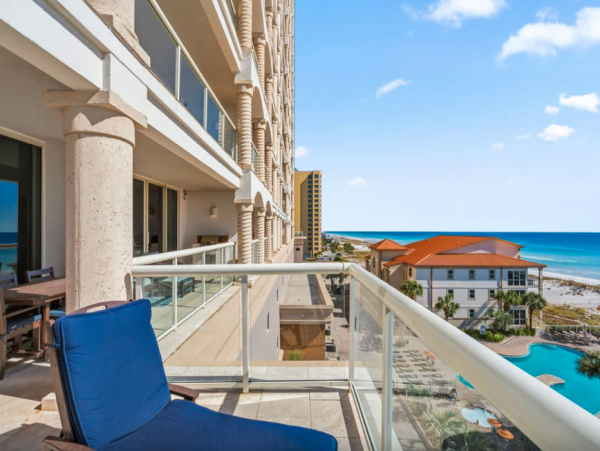 Gulf Front Luxury 4th floor Pensacola Beach Condo